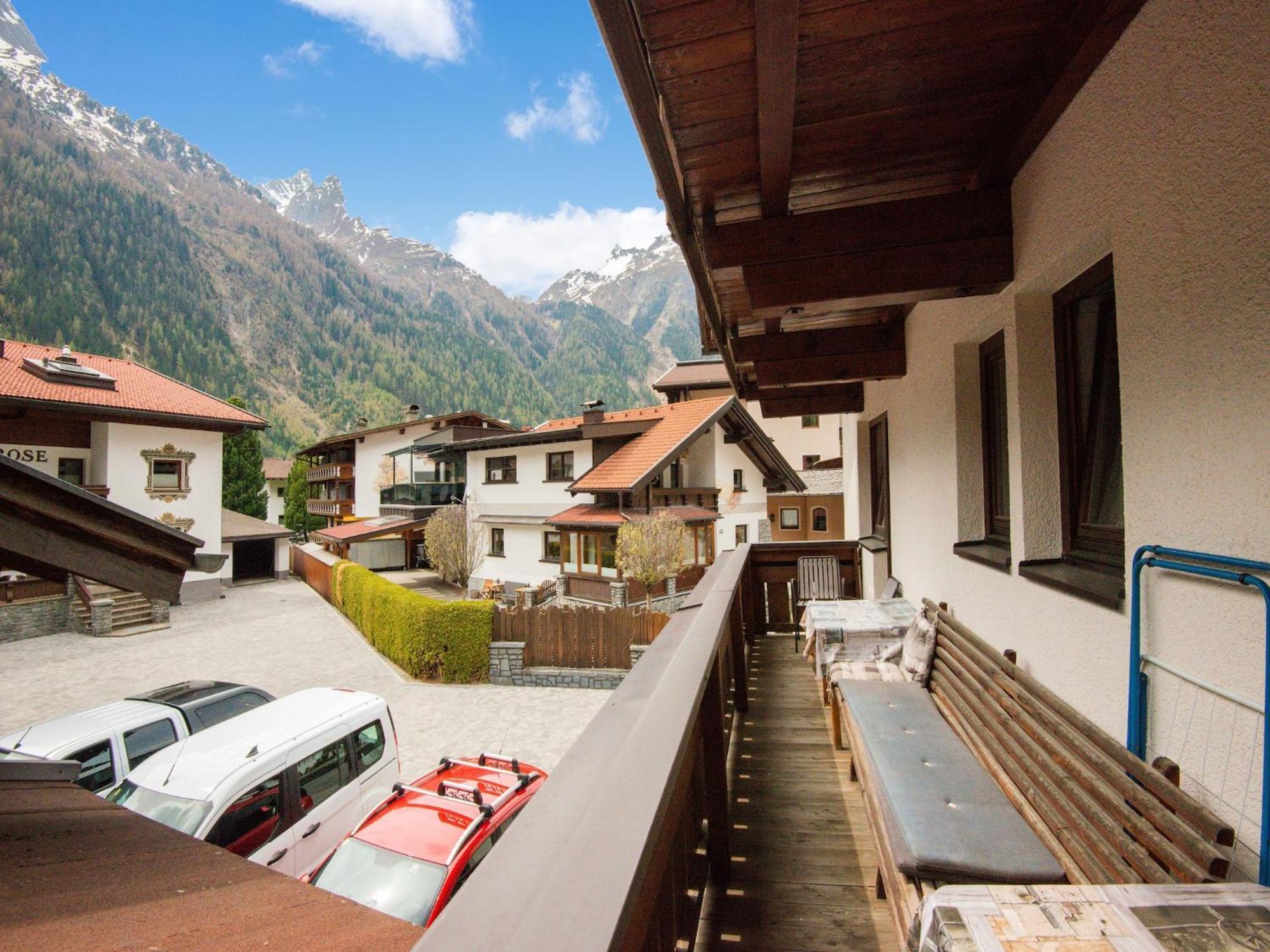 Comfortable Apartment In L Ngenfeld With Ski Storage Лангенфельд Экстерьер фото