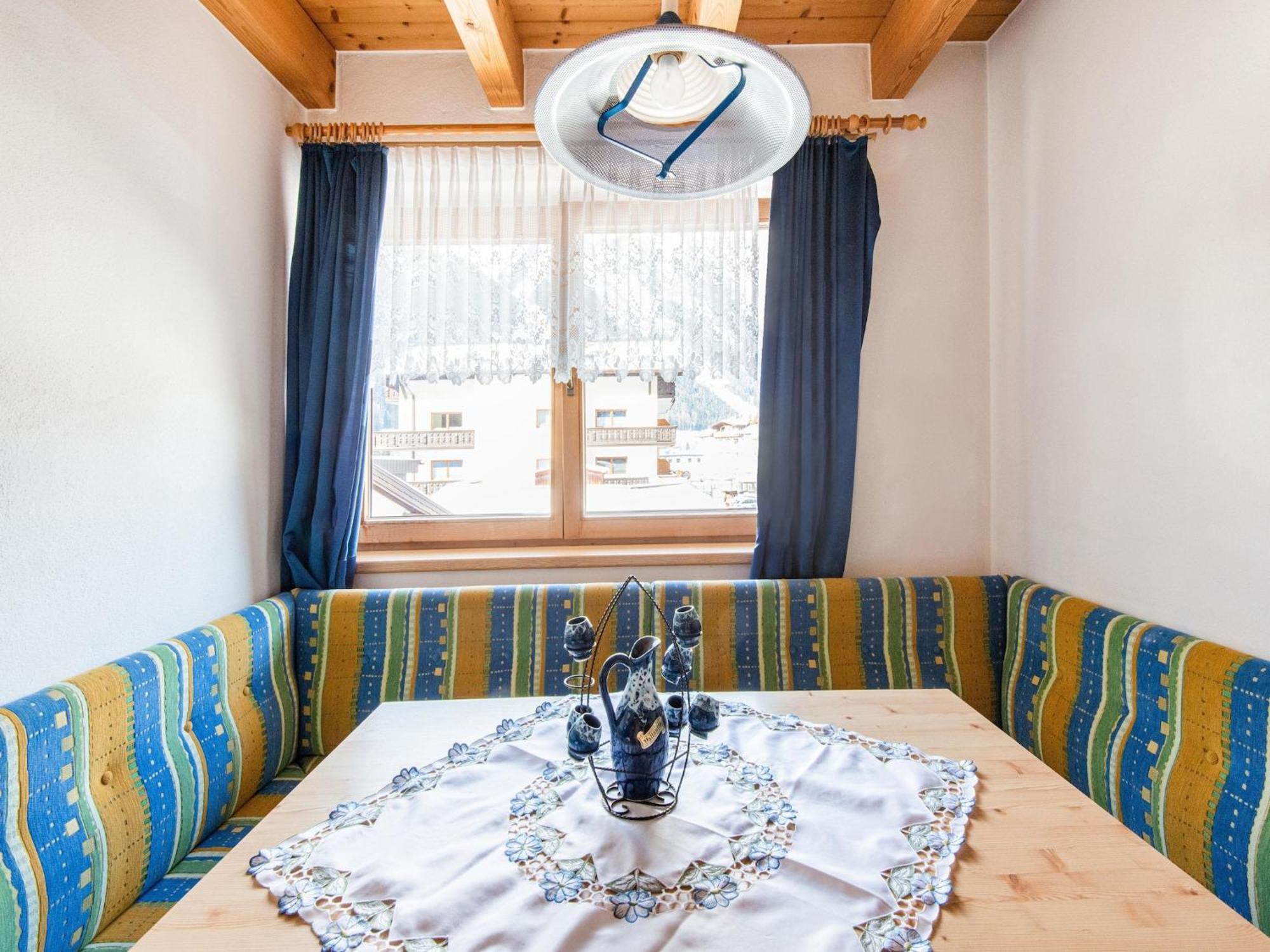 Comfortable Apartment In L Ngenfeld With Ski Storage Лангенфельд Экстерьер фото
